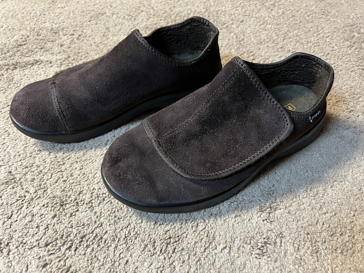 Men’s Propet Coleman Slippers XX 5E Chocolate Suede Upper МХА003М