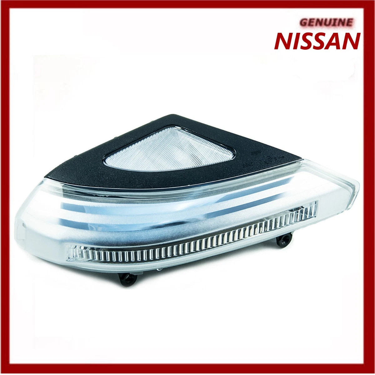 Genuine Nissan Navara Pathfinder L H Mirror Indicator Lense. New. 261654X00A