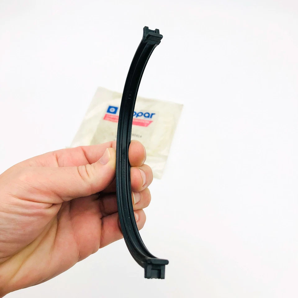 Mopar 3180414 Seal for Engine Oil Pan OEM NOS 81-86 Jeep Cher Wag J10 J20 Open Foto 4 de 4