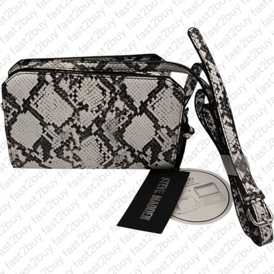NWT Steve Madden Bkarlee Double Zip Crossbody Bag Wallet Black/White