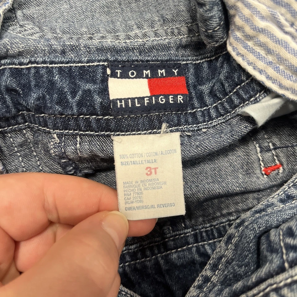 复古 Tommy Hilfiger 牛仔幼儿围兜短裤 3T — 第 2/4 张图片