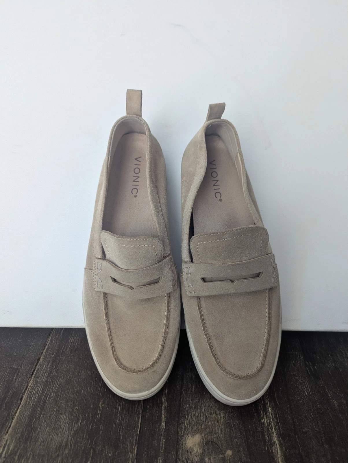 Suede Loafers Vionic Uptown Size 10 Ivory Beige Leather Comfort Flats Preppy