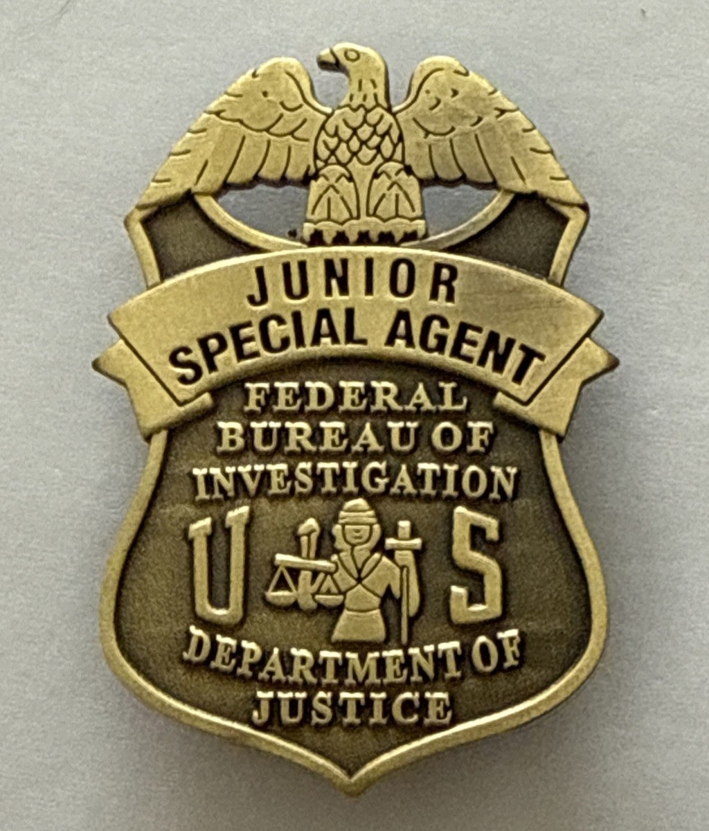 FBI SPECIAL AGENT バッジ s-l1200.jpg