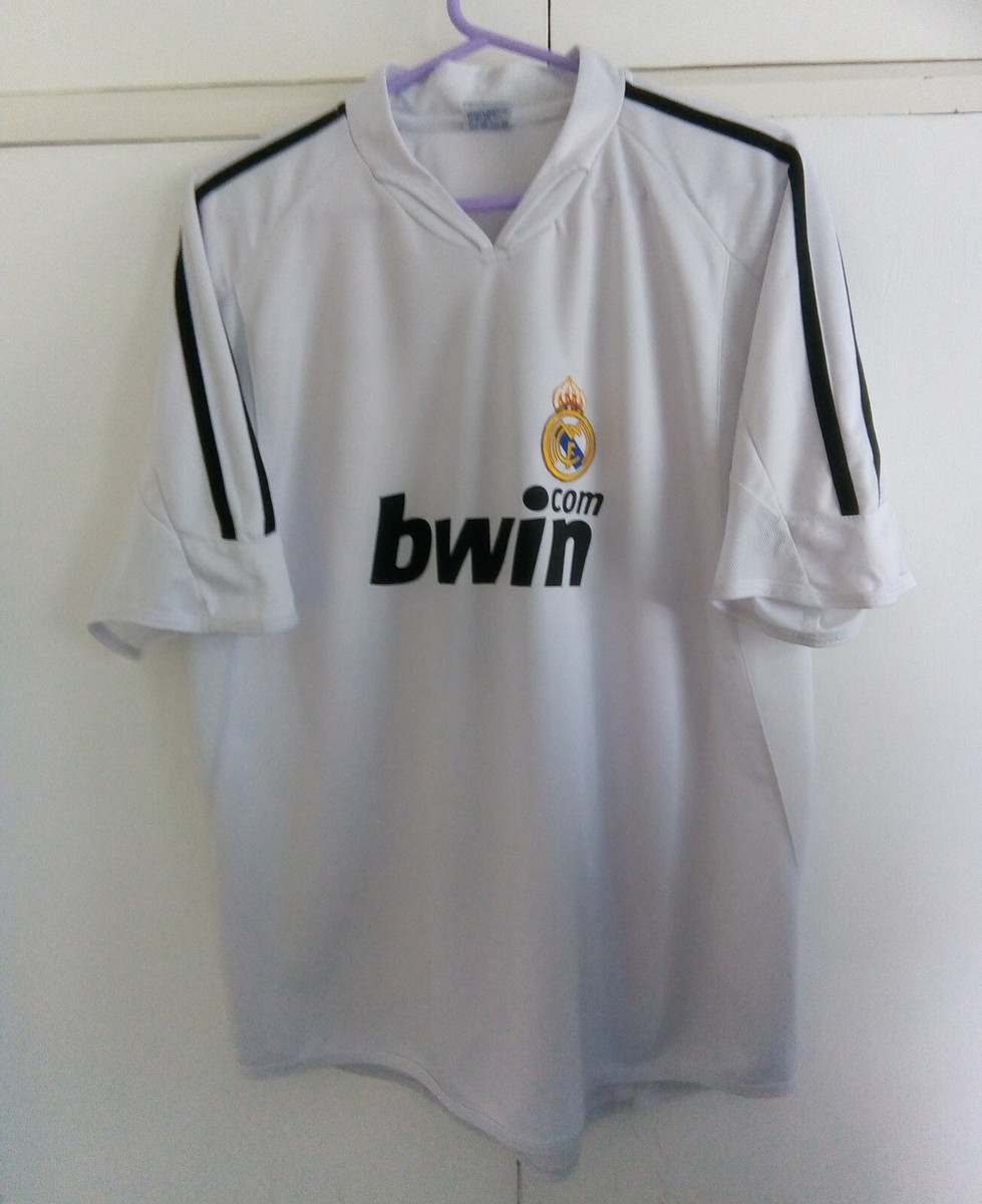 Real Madrid Reissue Ronaldo Number 9 Home Football Shirt. | eBay Real Madrid Reissue Ronaldo Number 9 Home Football Shirt. | eBay