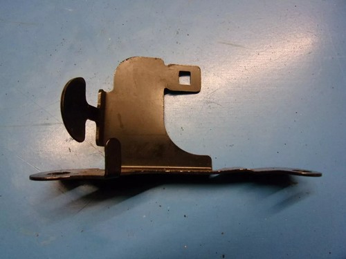 YAMAHA XSR 125 (2021-2024) B1-V / BRACKET - MOUNT - RELAY ?