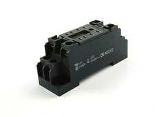 OMRON PYF08A-E Relay Socket 2 Piece