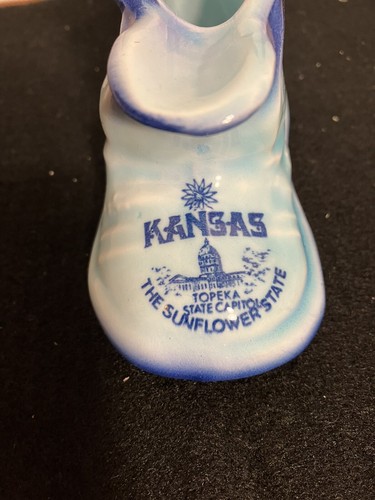 Vintage Blue Boot "Kansas" Souvenir Pipe Ashtray - Picture 3 of 5