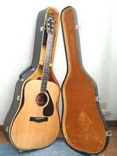 Guitare acoustique YAMAHA FG-351B avec étui rigide et micro