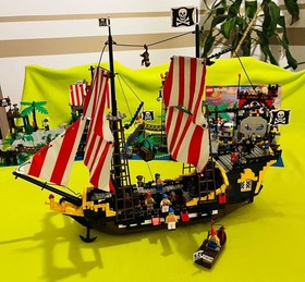LEGO 30x Pirates Sets Collection 1989-1997 - 6281 6285 6254 6248 6244 6204 1863