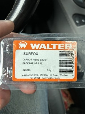 Walter 54B029 Carbon fiber flow-through brush Open Pack 4