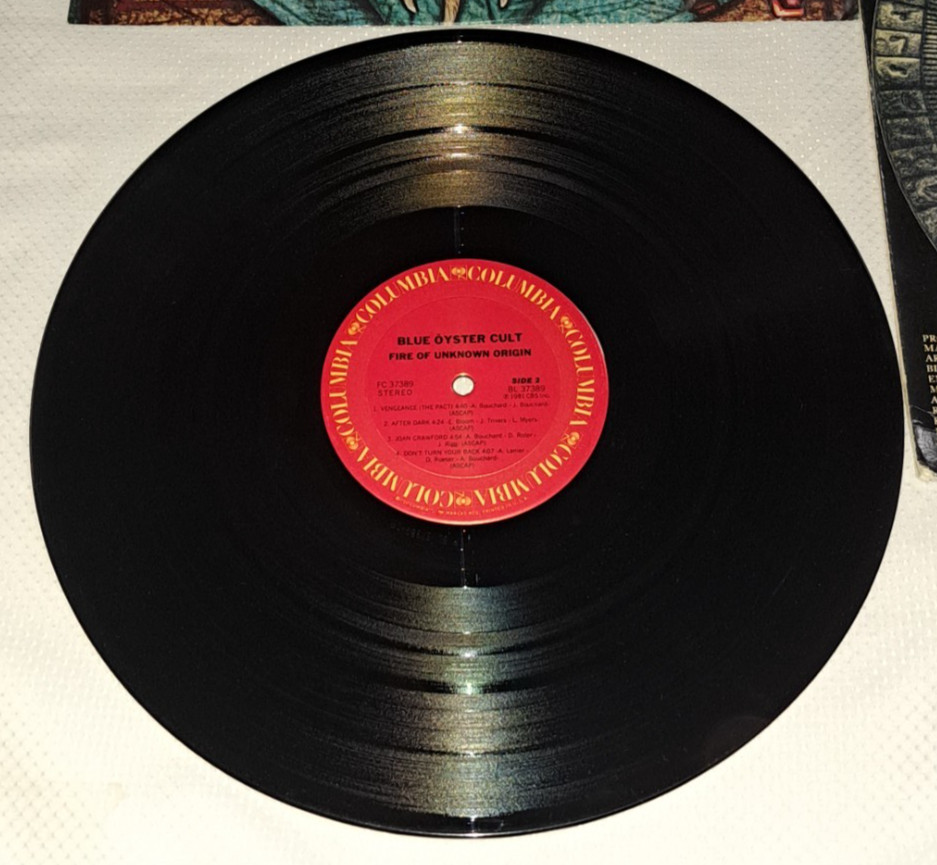 Blue Oyster Cult Fire Of Unkown Origin LP