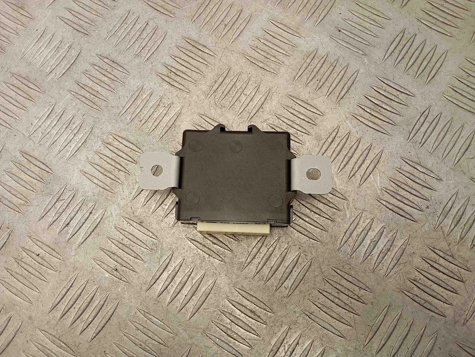 LEXUS LEXUS NX II A2, H2 Front Left Door Control Unit 8943078060  - Image 2 of 4