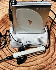 SHARP MD-DP700-W Portable MiniDisc Player With Cradle Tested Working