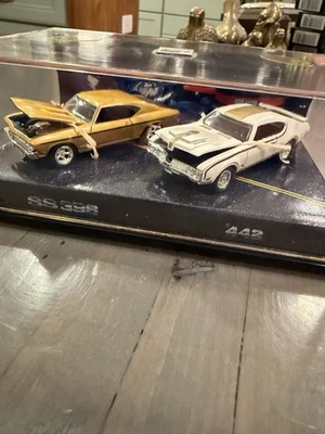 Hot Wheels Collectibles ‘69 Muscle Cars Set 1 Die Cast, 1:64,MISB (B236) - Image 1 of 4