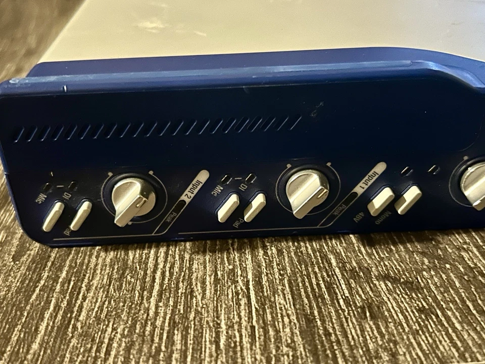 Digidesign Mbox 2 USB Audio Interface DOES NOT TURN ON - Image 4 of 4