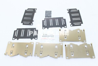 Lexus LX470 1998-2002 Land Cruiser OEM Front Brake Pad Shim Kit