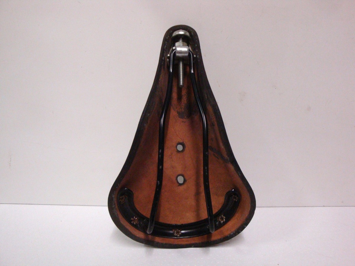 Model Guide: Idéale Saddles and Clips