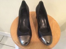 TORY BURCH Black Cap metallic Toe Block Heel Pumps Size 8 M