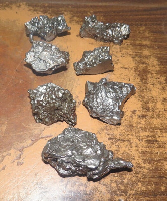 500 GRS LOT OF CAMPO DEL CIELO METEORITE  CRYSTALS FROM 50-100  gm IN SIZE