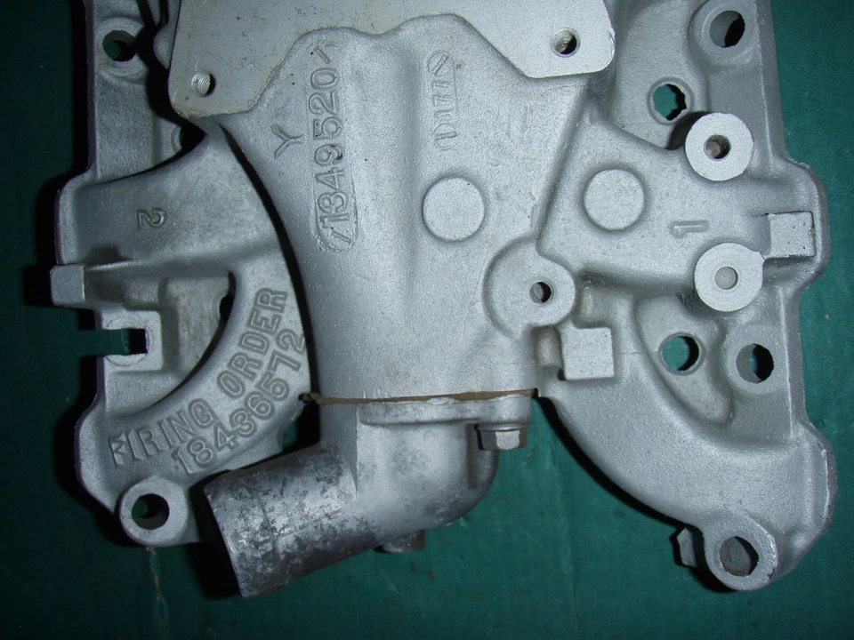 61 62 63 64 Buick 215 1961 1963 aluminio 4 barriles admisión 1349520 skylark especial Foto 4 de 4