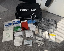 FirstAid4Sports - Club Sports First Aid Kit - 29 pieces of Medical Suplies.