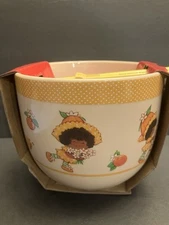 Strawberry Shortcake Ramen Noodle Bowl with Spoon And Chopsticks Set