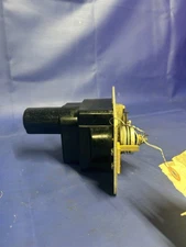 S TEC AUTOPILOT ROLL SERVO WITH BRACKET PN: 0106-R9