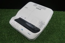 Epson EB‑680 Short Throw Projector HDMI VGA – 4840 Hours – Tested & Working
