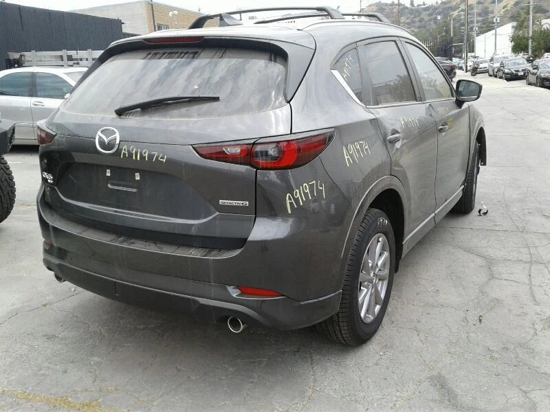 Driver Left Front Door Fits 17-23 MAZDA CX-5 126411 Foto 4 de 4