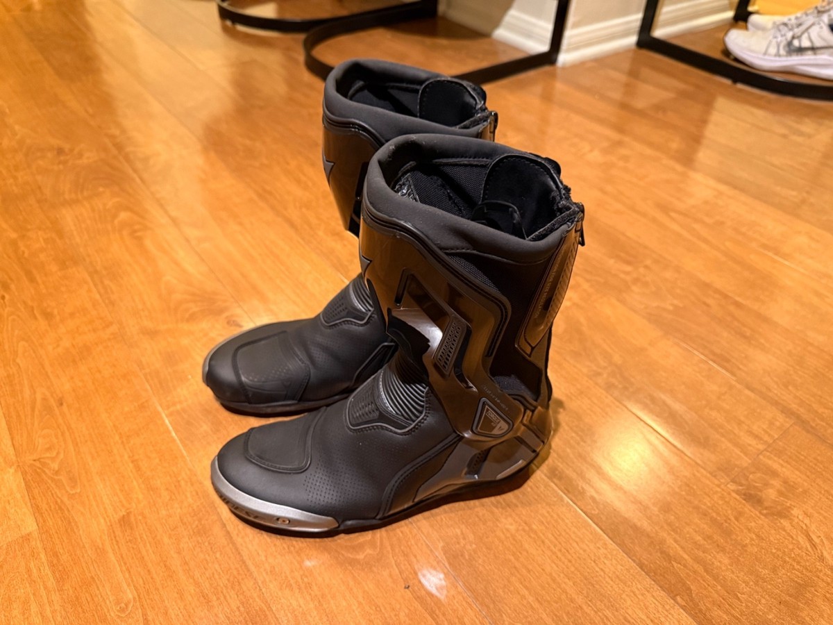 Steal Deal] Dainese torque 3 out Men's Riding boot. Size US 7.5 | eBay