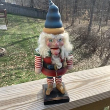 Dept 56 14" ELF/GNOME NUTCRACKER w/ Hair, Beard, Holly Shoes Great Shape