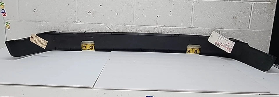 FR Bumper Air Deflector 15659263 1991-94 Chevy S10/GMC Jimmy/Sonoma/Typhoon(TB53 - Image 2 of 4