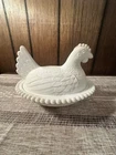 Hen on a nest White Milk Glass Chicken Covered Bowl Candy/Trinket Dish vintage