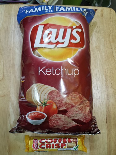 10 Bags of Lay's Ketchup Potato Chips - 255g, plus Four Coffee Crisp Bars!