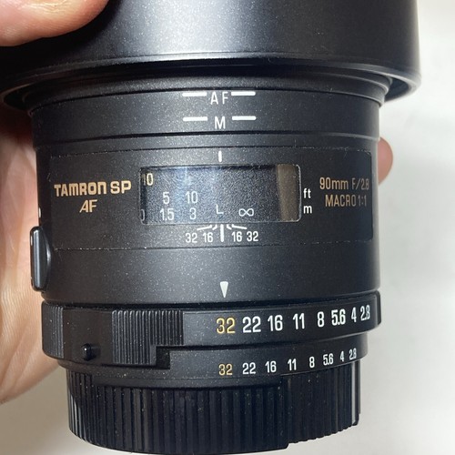 VTG Tamron Lens SP 90mm F/2.8 Macro 1:1 W/ Tamron Drawstring Bag Beautiful - Picture 7 of 16