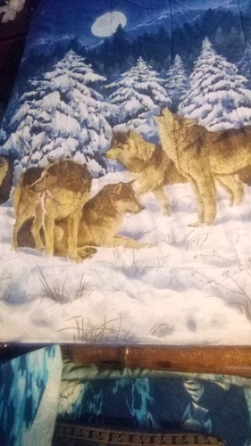 MIDNIGHT WOLVES Howling Pack blue Comforter twin - Picture 2 of 11