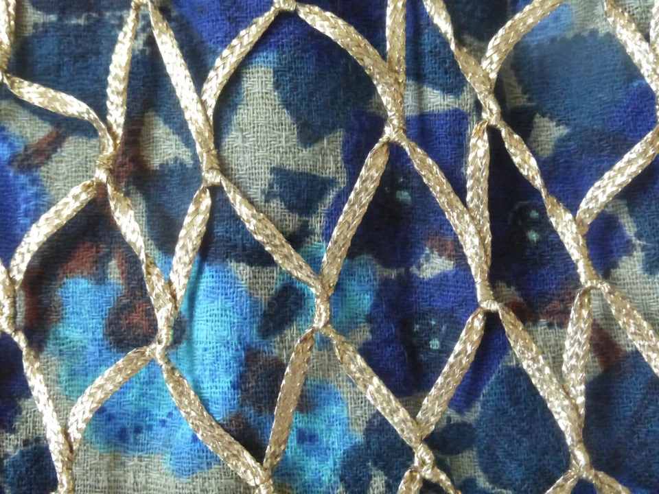 sac à main neuf tissu fleuri et filet doré 45x26cm - Photo 4/4