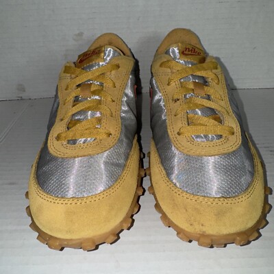 NEW RARE VINTAGE 2003 Nike Waffle Racer 2 303918-261 Sneaker NEW RARE VINTAGE 2003 Nike Waffle Racer 2 303918-261 Sneaker