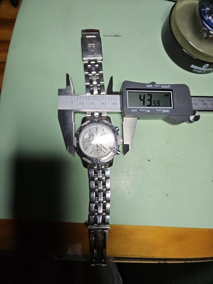 Vendesi Tissot PRS200 T362/462 40mm Stainless Steel Watch Per 242