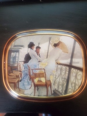 Bentley's Tin: Art Collection: The Gallery of HMS Calcutta - Fair condition 1999