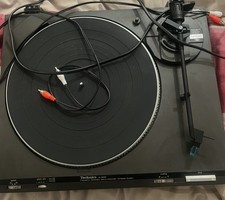 Technics SL-B200 Belt-Drive Turntable - New Stylus - Fully Working