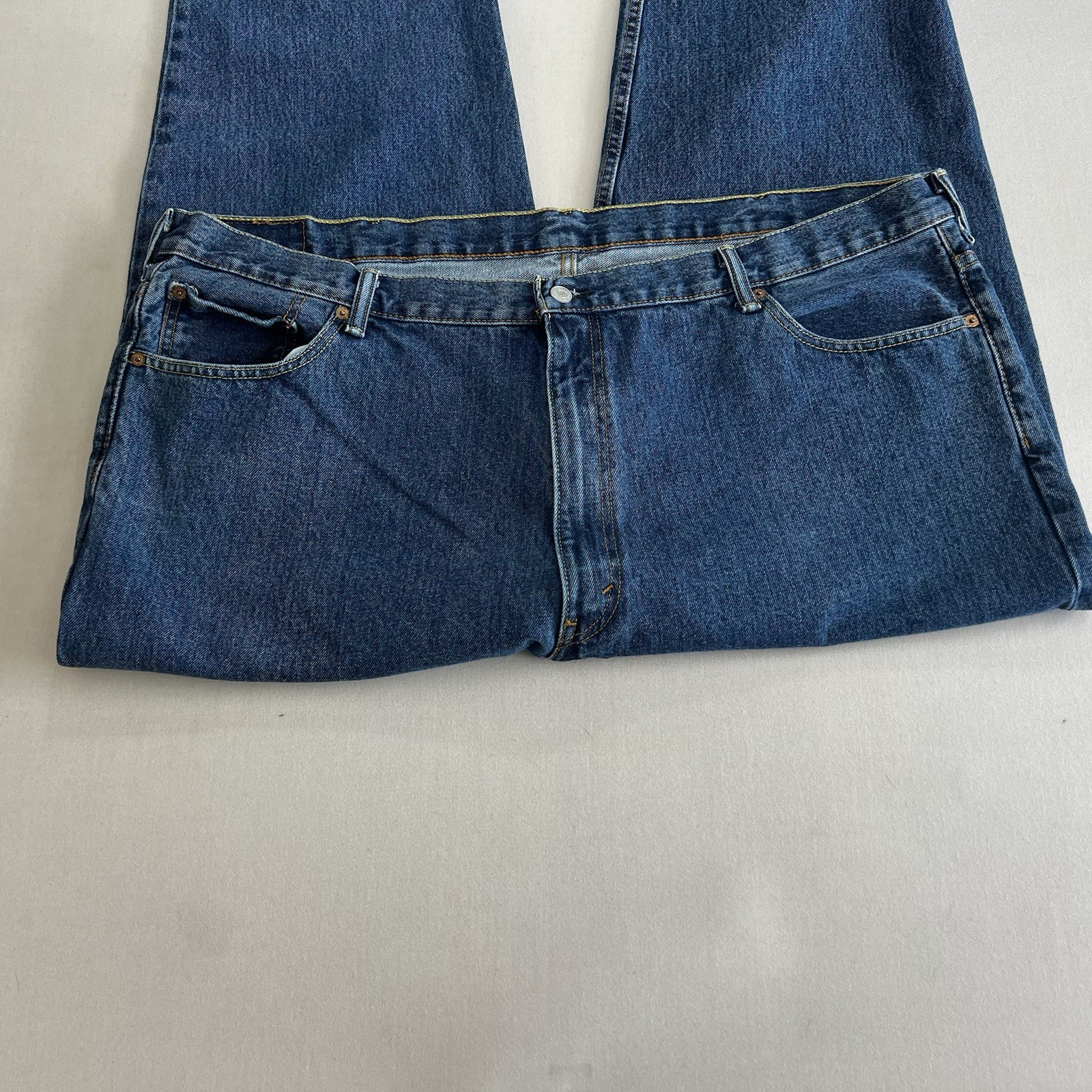 Levis 550 Jeans Mens 48x29 Blue Denim Tapered Leg Cotton Relaxed Fit thumbnail 2