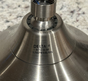 DELTA Shower Head A112.18.1M 1.75GPM/6.6LPM Angle
