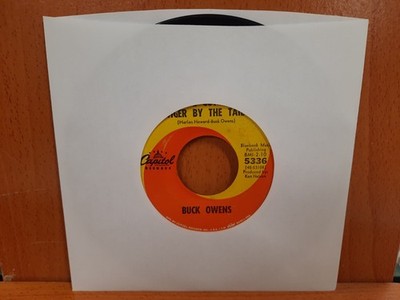 45 / Buck Owens / 1964 / I've Got A Tiger By The Tail / Cryin' Time