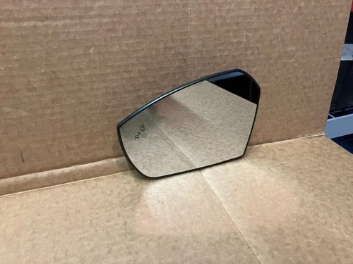2017-2019 FORD ESCAPE DOOR MIRROR GLASS HEAT BLIND SPOT drivers side