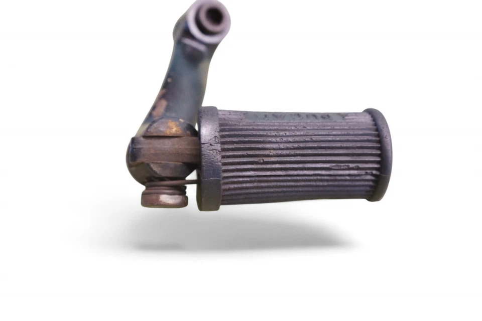 Ducati 750 GT 750GT DM750 1975 Super Sport bisel DM Desmo clavija derecha Foto 3 de 4