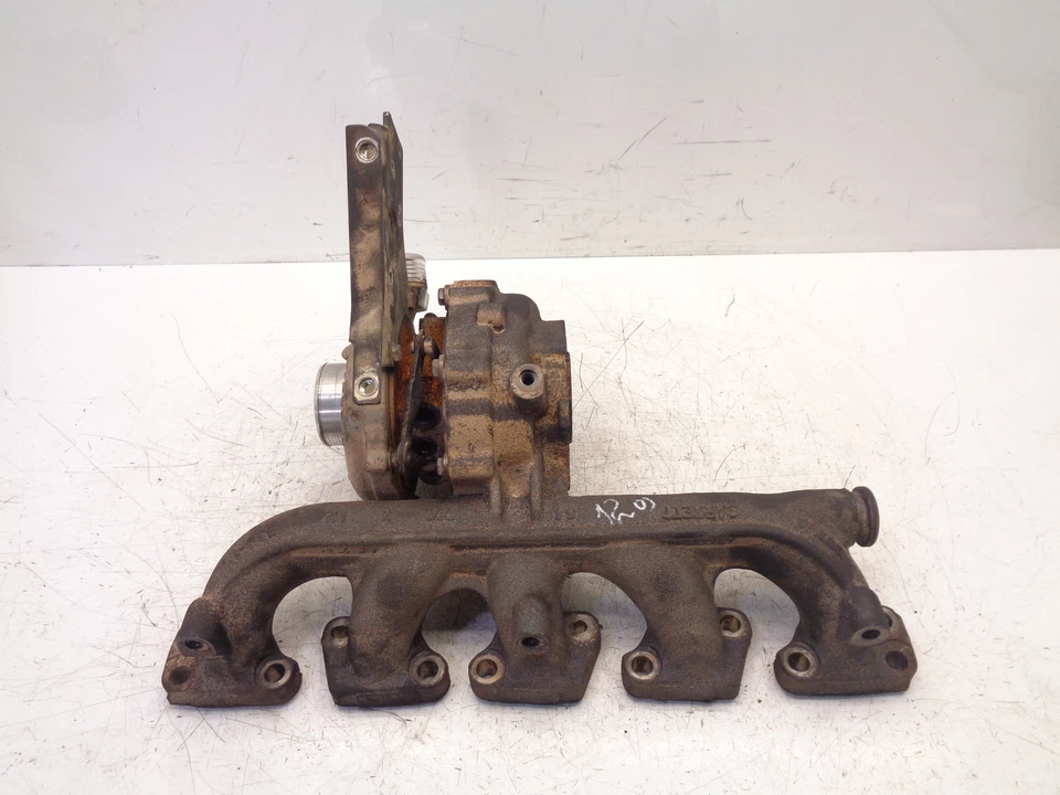 Turbocompresor para Volvo C30 533 2008 2,4 D5 diésel D5244T13 D5244T 180 HP Foto 2 de 2