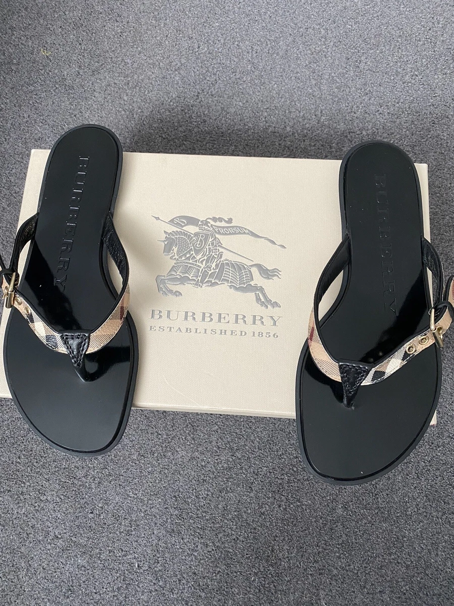 Burberry flops sales