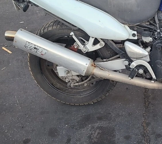 98 99 00 01 02 03 04 05 06 ESCAPE SUZUKI KATANA 600 GSX600F VANCE AND HINES Foto 2 de 3