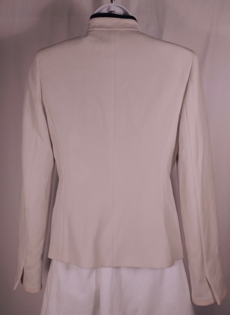 アウターその他 MAX MARA Woman Blazer Ivory 2310460137600 002 Blazer jacket female | Max Mara